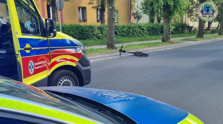 Dwaj chłopcy przewrócili się na hulajnodze. Lądował śmigłowiec LPR