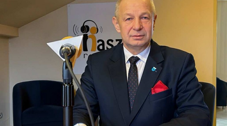 O modernizacji szpitala i drogach powiatowych w Radiowej Posesji
